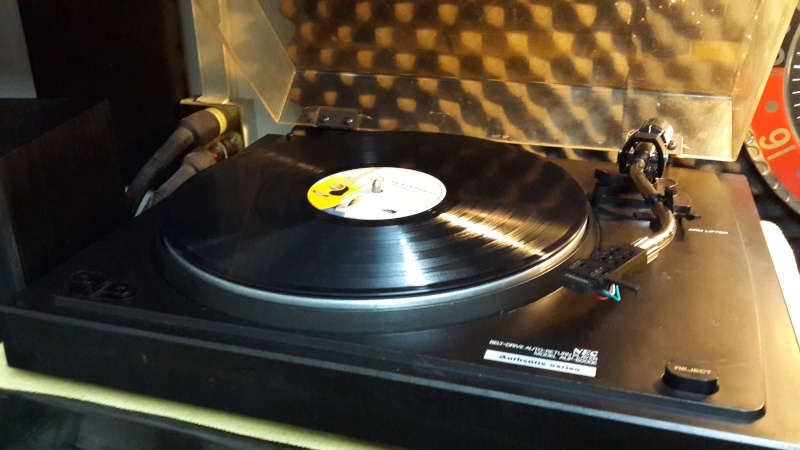 Turntable NEC 20140113
