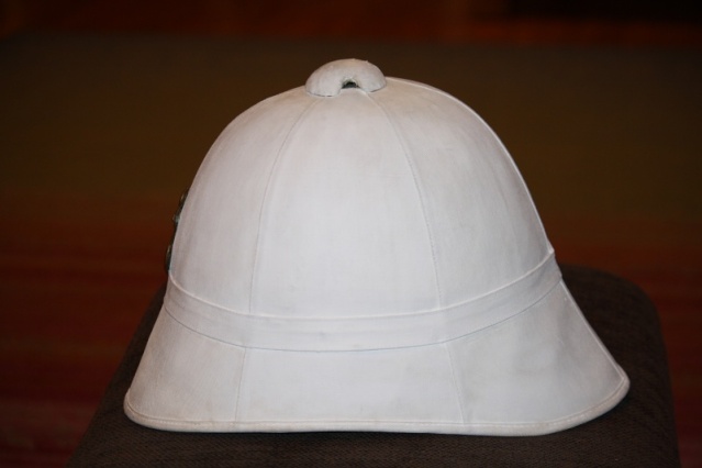 Le casque colonial modèle 1886  Img_5310