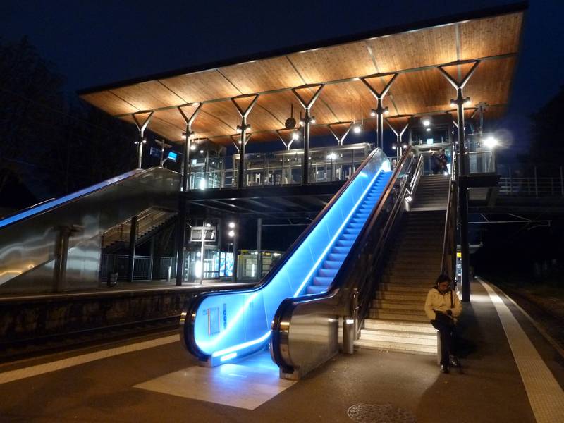 Gare du Val d'Or (Saint Cloud, 92) Vo10