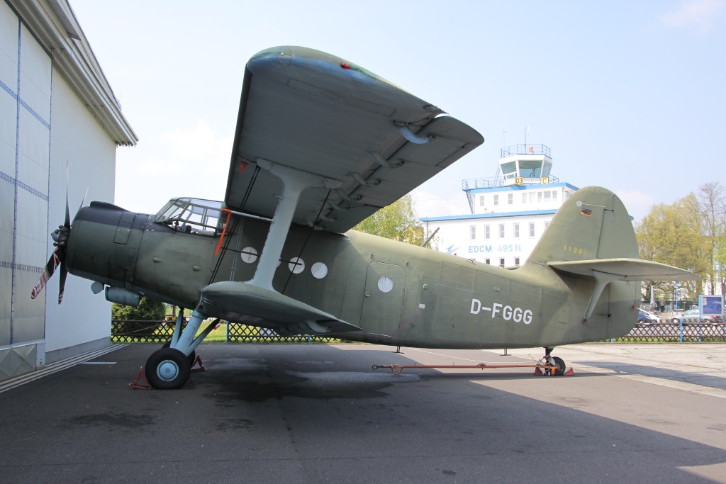 19.04.2014 EDCM Flugplatz Kamenz An-2_d10