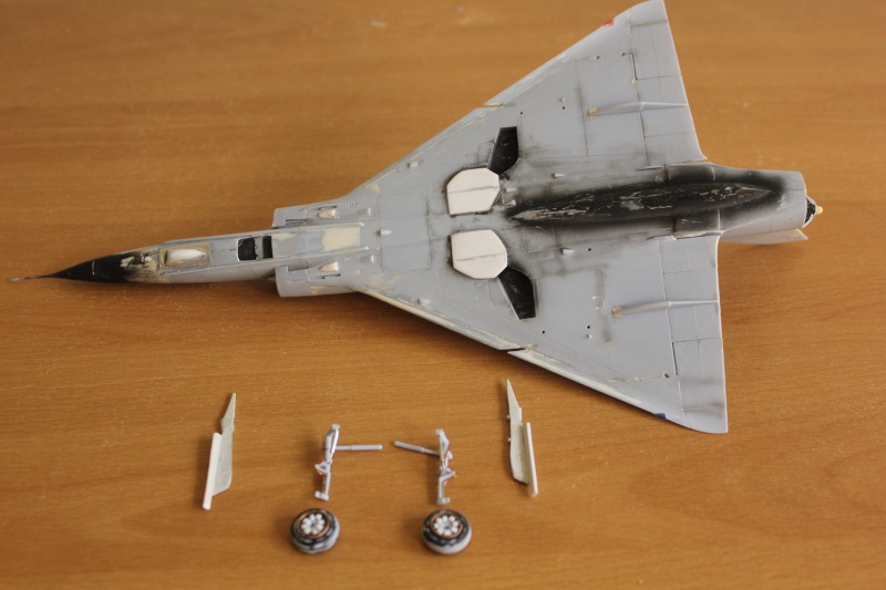 1/48 Mirage 5 p4 Peru Heller FINI Samedi14