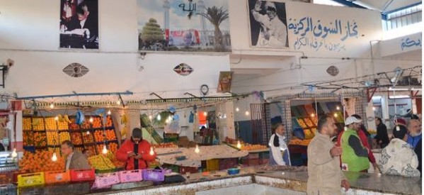 Monastir : Le marché central s’ouvre sur des photos du leader Habib Bourguiba souillées Marche10