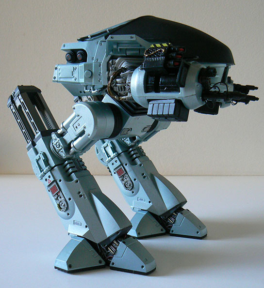 Robocop - ED 209 Neca_e22