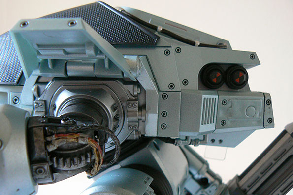 Robocop - ED 209 Neca_e31