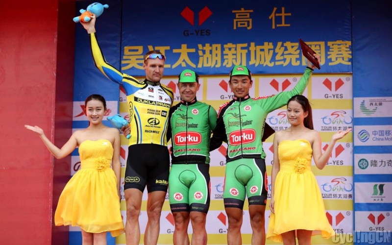 TOUR OF TAIHU LAKE  --Chine-- 02 au 10.11.2013 9_210