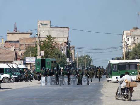 La  kabylie ne veut pas des urnes de la Mafia (17 Avril 2014) 10154915