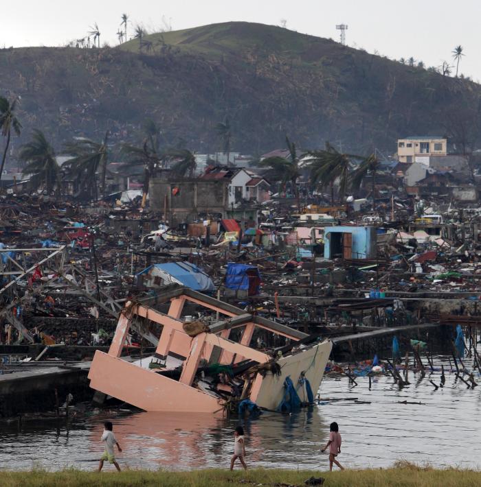 Haiyan - THW - Katastrophenhilfe Taclob10