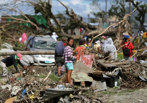 Haiyan - THW - Katastrophenhilfe Taclob11