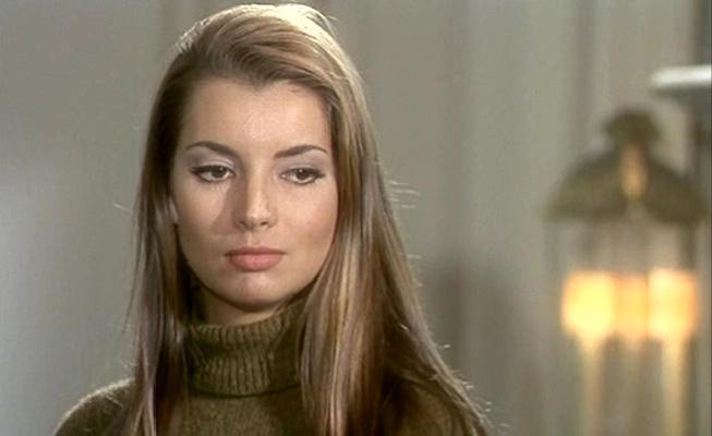 Jacqueline Sassard Biche110