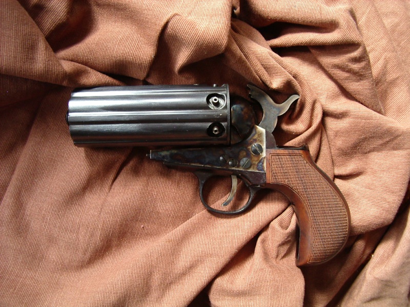 Pietta 1851 Navy Yank Pepperbox Colt_p11