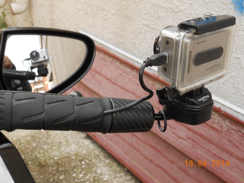 L'Universit di MGvalerio su soluzioni di ripresa video con  le postazioni girevoli elettriche e manuali su la GoPro HD Motoma11