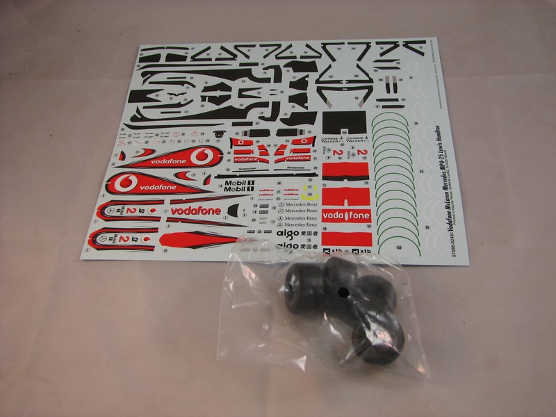 [revell-1/24] Mc laren MP4/25 hamilton 02410