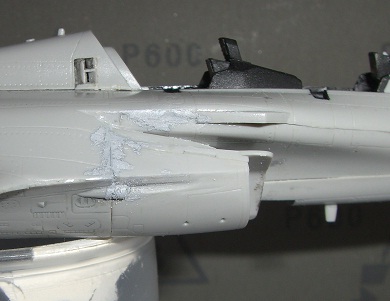 [HobbyBoss] AMD Rafale B n°313 : 7-HI de la BA de Saint-Dizier -1/72- Acimg016