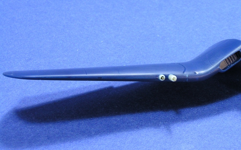 F4U-7 CORSAIR: "DASH7" AERONAUTIQUE NAVALE 12ème FLOTILLE Dscn1036