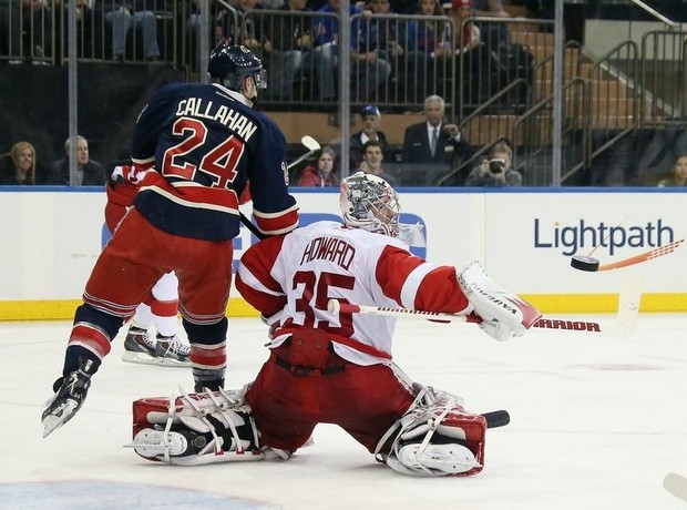 HOWARD 47 SAVES BUT THE RANGERS BLANKED THE RED WINGS 1-0 Wings11