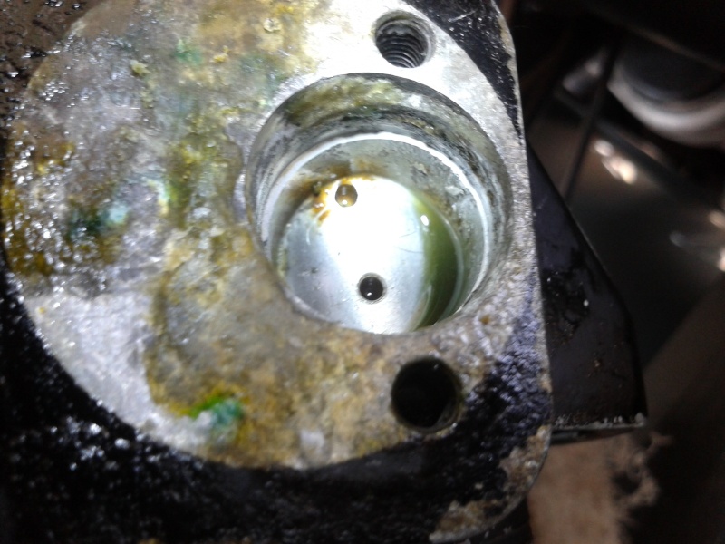 brake resevoir leak fix  2013-137