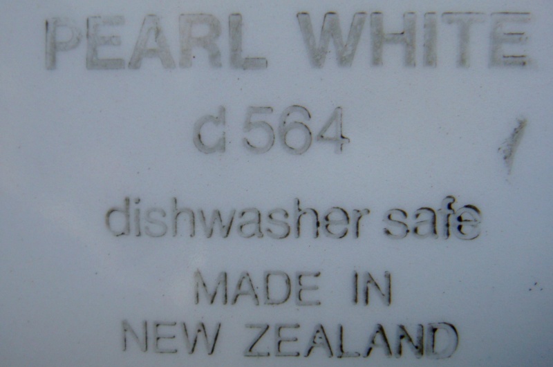 Pearl white d564 Dsc01414