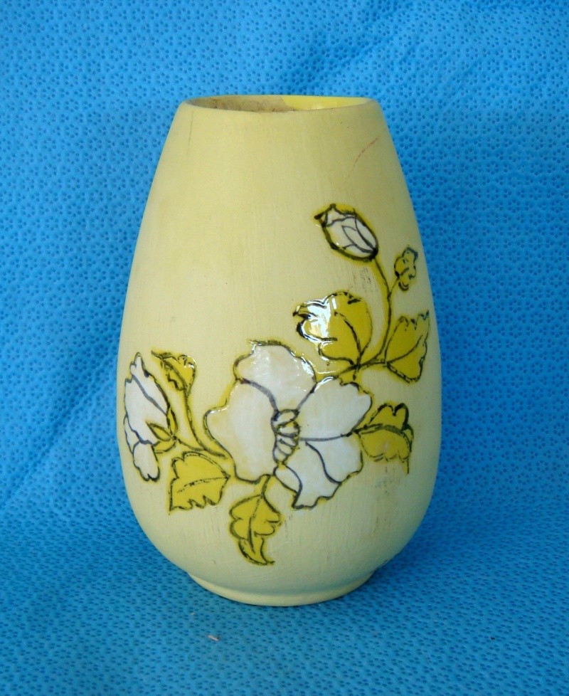 Do you think this vase is Orzel too? Dsc01710