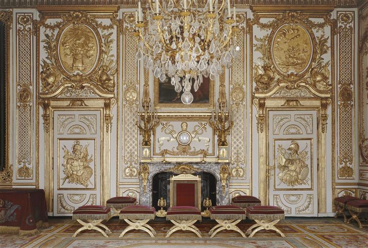 "L’ombre d’un doute" Mercredi 27 novembre, à Fontainebleau. 99-00210