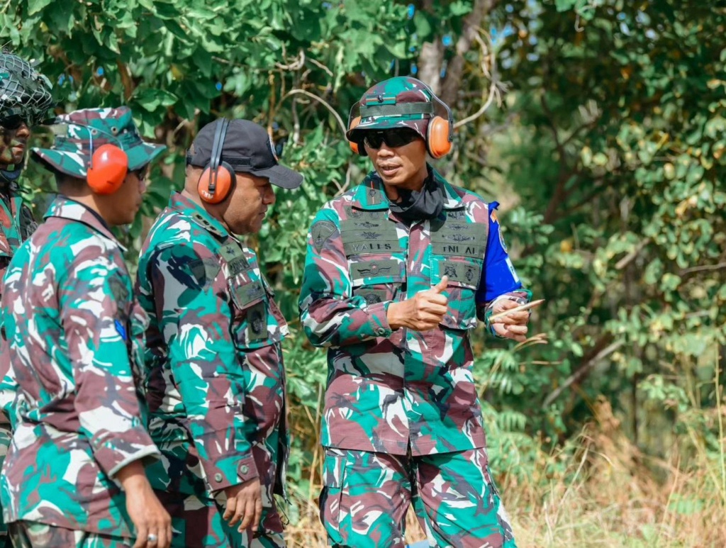 Armée Indonésienne / Indonesian National Armed Forces / Tentara Nasional Indonesia - Page 33 44548811