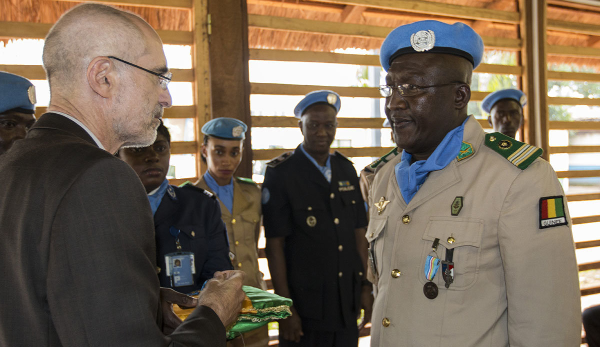 Intervention militaire en Centrafrique - Opération Sangaris - Page 38 4595