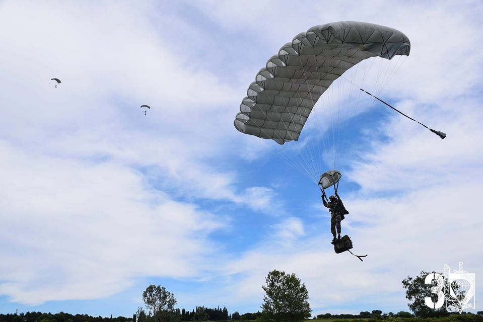 Armée Française / French Armed Forces - Page 29 _12f5188