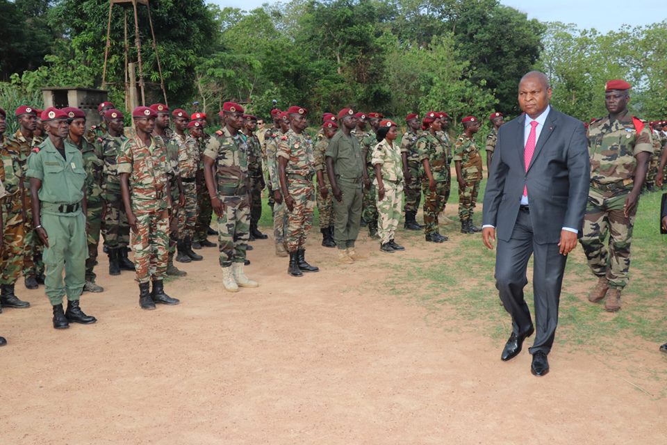 Armées de la République centrafricaine  - Page 8 _7d56