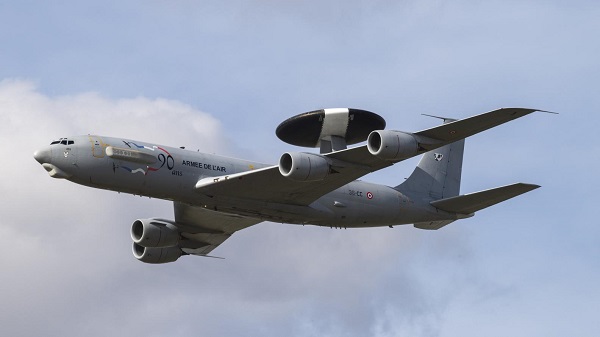 Armée Française / French Armed Forces - Page 28 Awacs-11