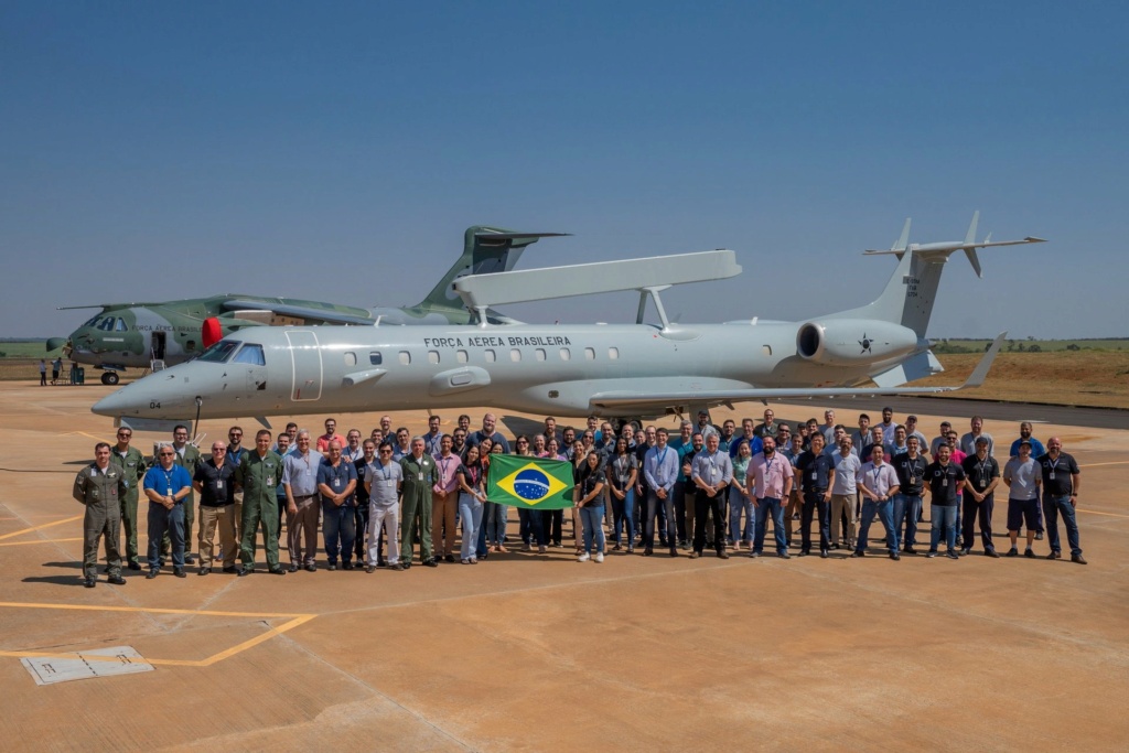 Armée Brésilienne/Brazilian Armed Forces/Forças Armadas Brasileiras - Page 40 Gbnhjy11