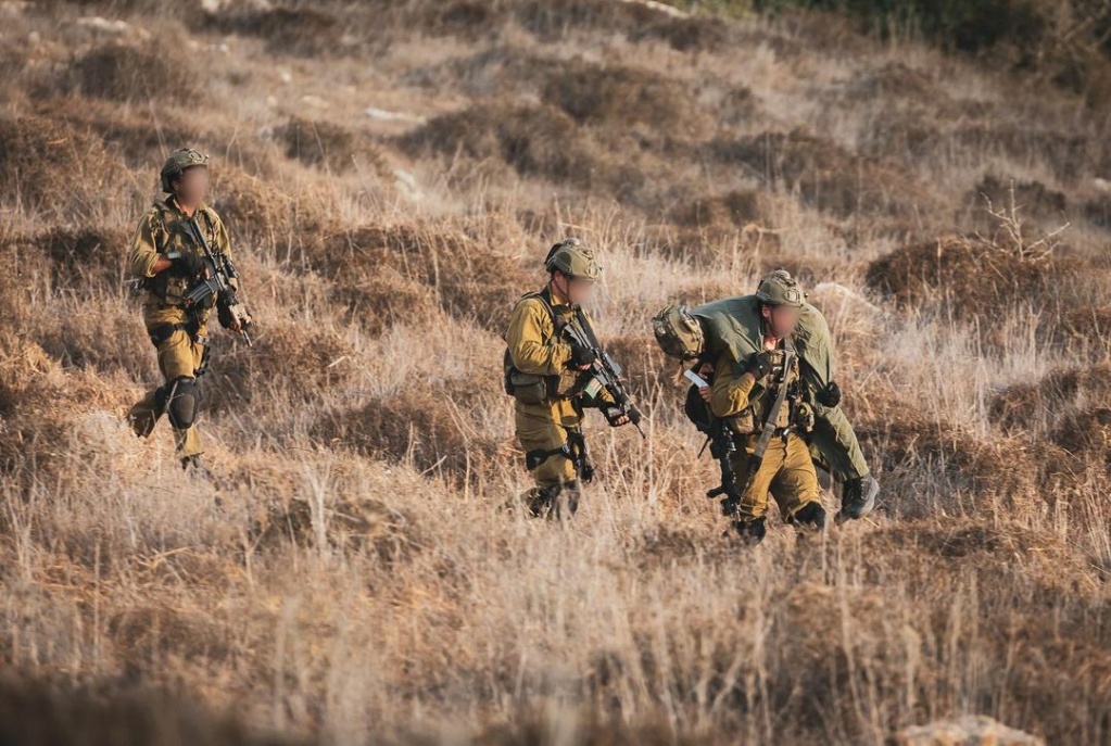 Armée Israélienne / Israel Defense Forces (IDF) - Page 7 I2452210