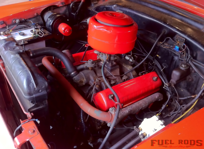 [FRSS] Ford Crestline 1954 --} Le moteur a retouvé sa place ! Img_5013