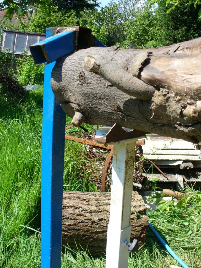 Chain saw bench Chain_11
