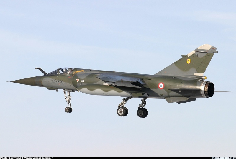 Mirage F1CT du grand 3/13 - Heller 1/72 + Berna Décals 72-27 + Tamm68 - Page 8 246_3310