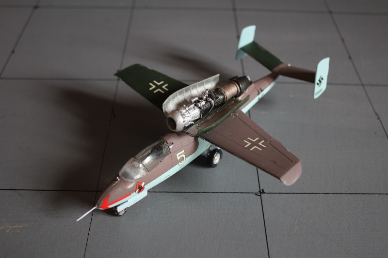 Heinkel He 163-A2" VOLKJÂGER" Heinke23