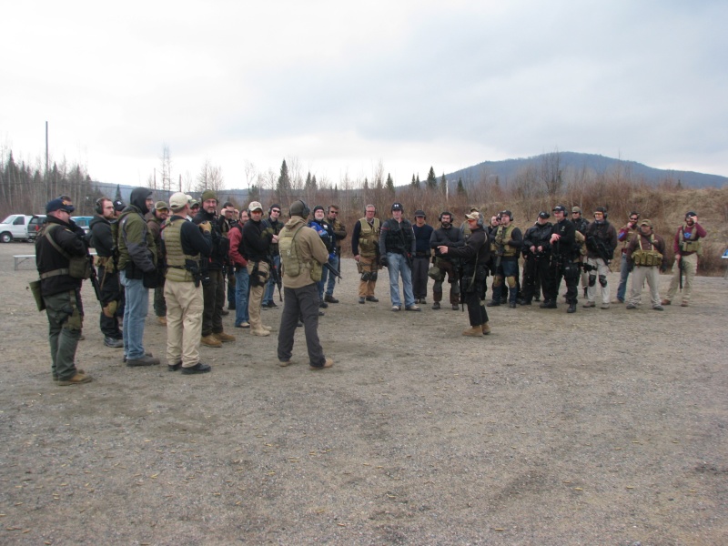 edit derniere info Formation de tir CQB au profit du 20e de la cie parachutiste du R22eR Ste_0510