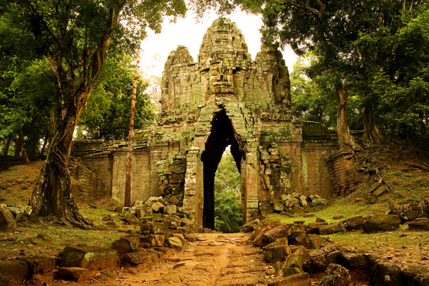 Dark & Eerie Games Based on Real Life Angkor10