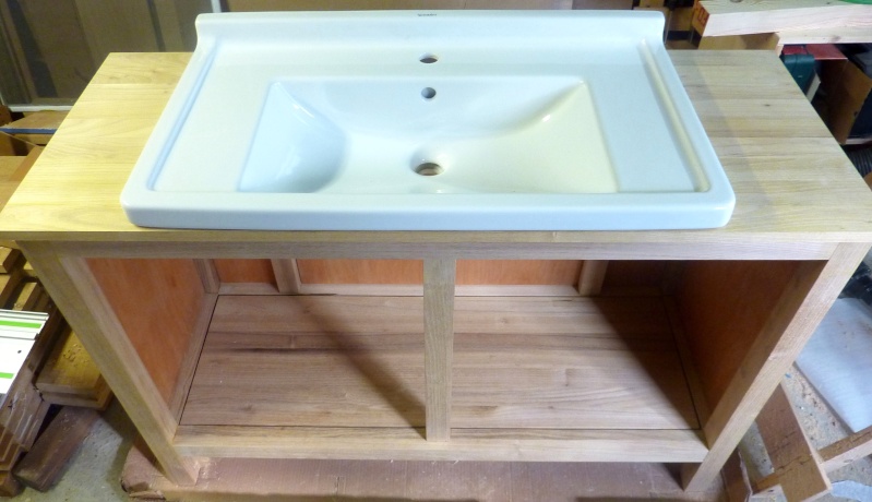 Meubles de salle de bain en robinier - Page 3 Lavabo11