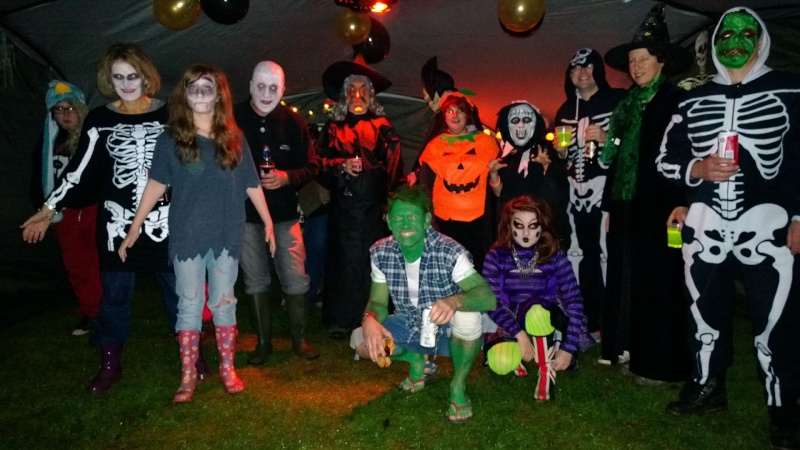 Brazi Bay Halloween Bash - Page 7 52893511