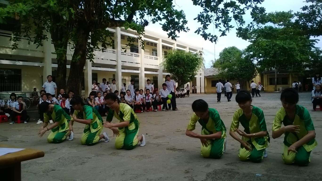 Một số hình ảnh dễ thương trong buổi thi văn nghệ chào mừng Ngày Nhà giáo Việt Nam 20/11 Wp_20129