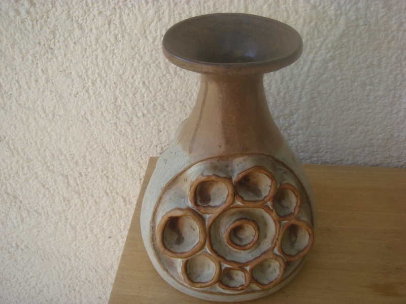 Shelf Pottery, Halifax Copie168