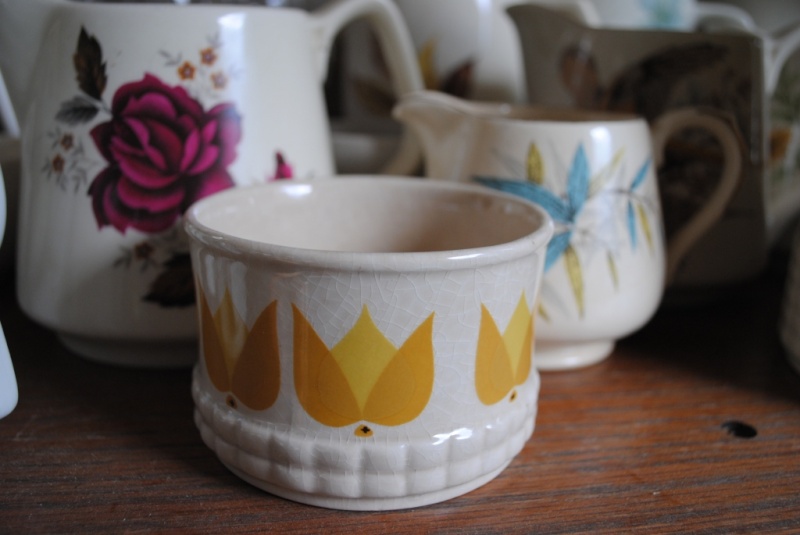 bobble - Todays find (exciting for me )Sugar Bowl to match  01210