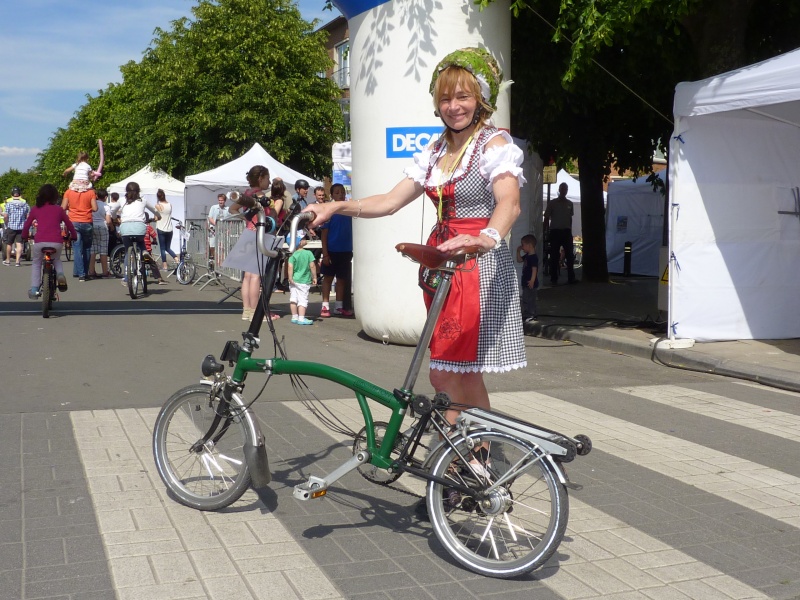 Course de vélo pliable à Anderlecht - 6e édition [18 mai 2014] •Bƒ - Page 2 P1090210