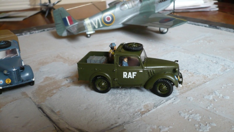 [VITRINE PROJET AA] Light Utility Car "Tilly" RAF 1/48 Toly_011