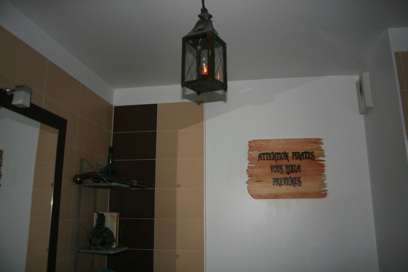 Notre salle de bain "Pirates des Caraibes" Img_9711