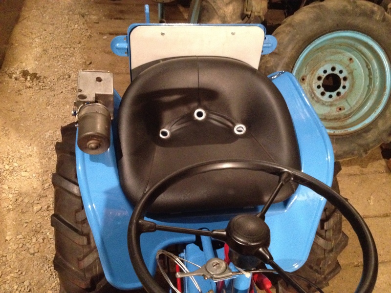 acquisition - restauration tracteur motostandard 1040D Img_1514
