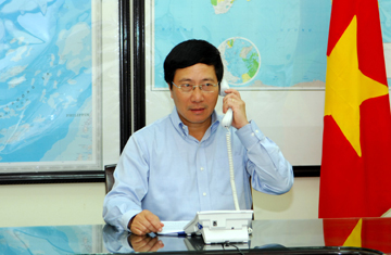 Phó Thủ tướng, Bộ trưởng Ngoại giao Phạm Bình Minh điện đàm với Ủy viên Quốc vụ Dương Khiết Trì 18-ptt10
