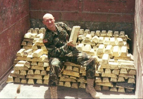 Impresionante Tesoro en barras de Oro encontrado por los militares de Estados Unidos!! FOTOS 12340210