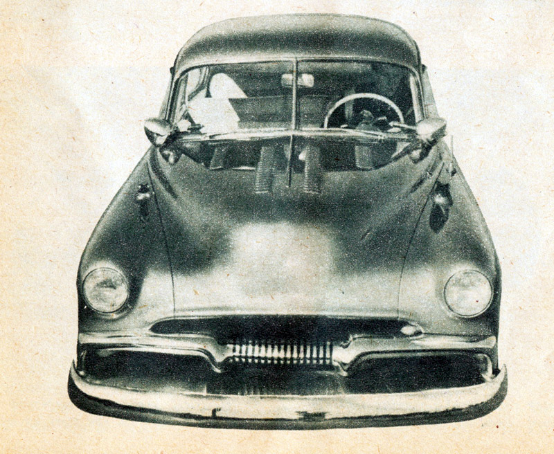  Chevy 1949 - 1952 customs & mild customs galerie - Page 6 Frank-10