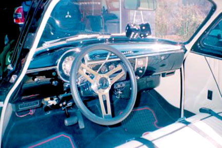  Chevy 1949 - 1952 customs & mild customs galerie - Page 8 Int110