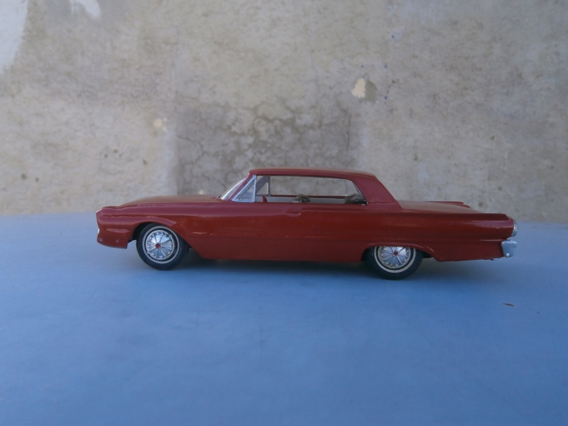 1961 Ford Galaxie  - Customizing kit - 3 in 1 - amt - 1/25 scale Pa230038